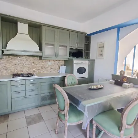Wsd Artemis Luxury 4bedroom Holiday With Balcony And Private Parking Apartment Athens