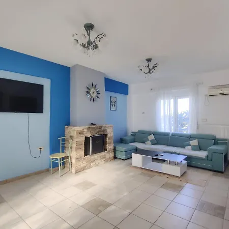 Apartment Wsd Artemis Luxury 4bedroom Holiday With Balcony And Private Parking *
